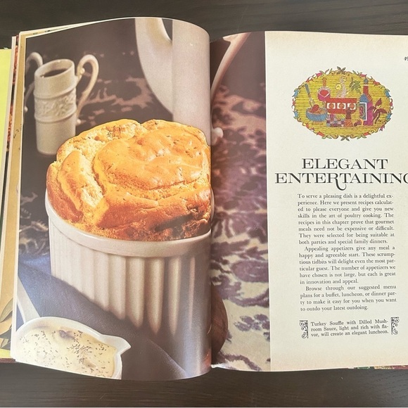 Vintage 1967 BHG Favorite Ways With Chicken cookbook - Picture 6 of 7